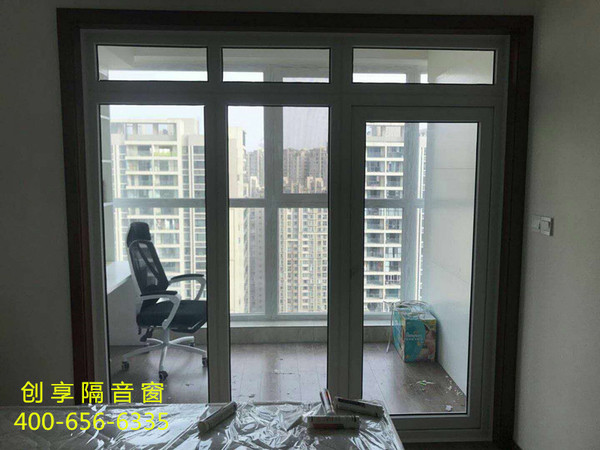 成都創(chuàng  )享隔音窗安裝